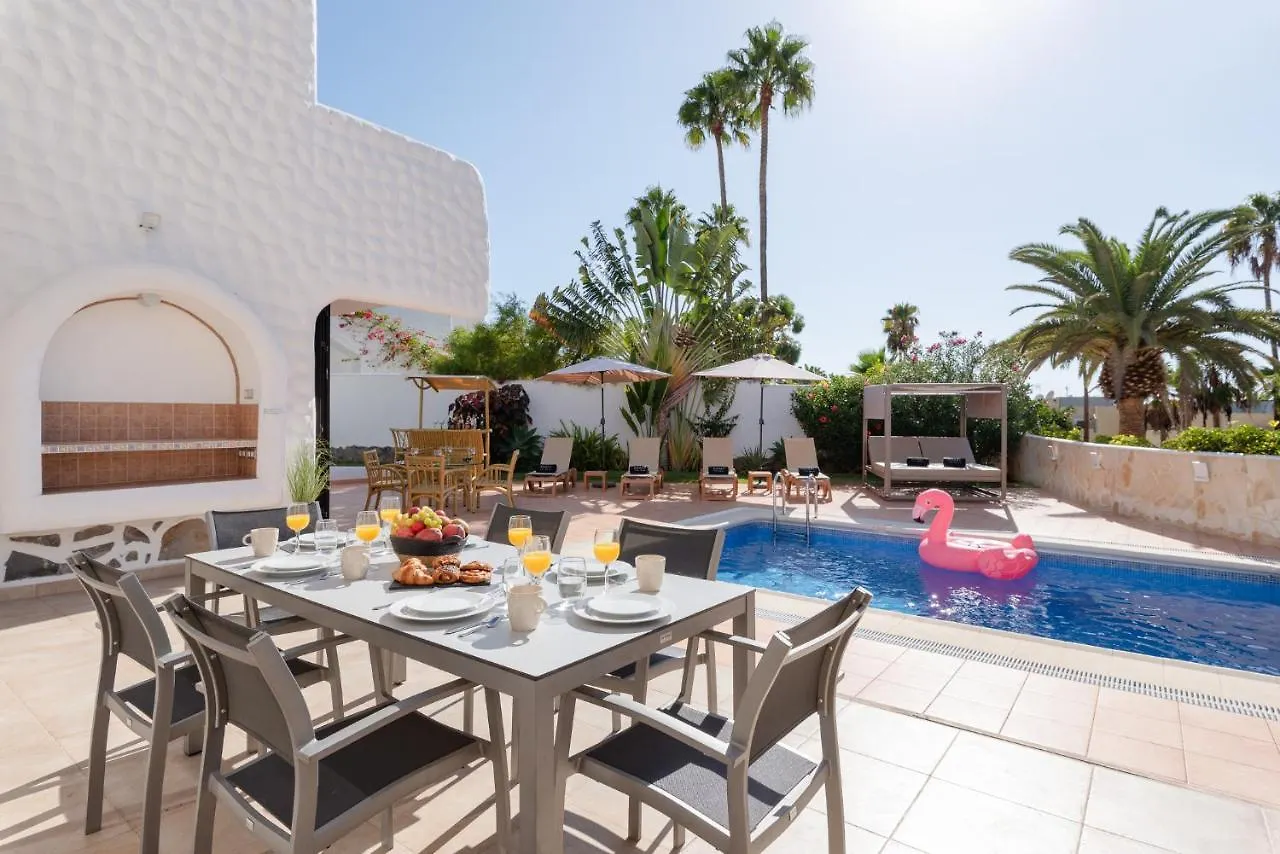 Karat Villa Atlantida بلايا ذي لاس أميريكاس