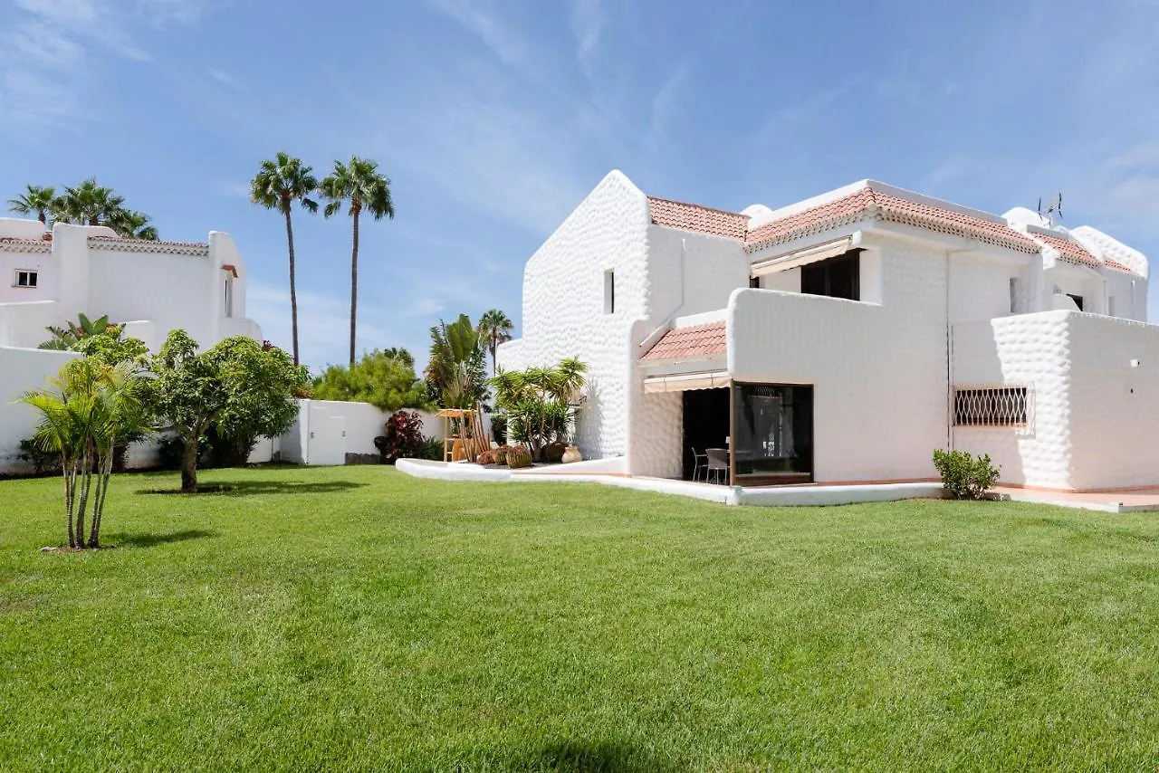 Karat Villa Atlantida بلايا ذي لاس أميريكاس